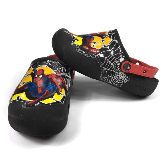 spider man crocs